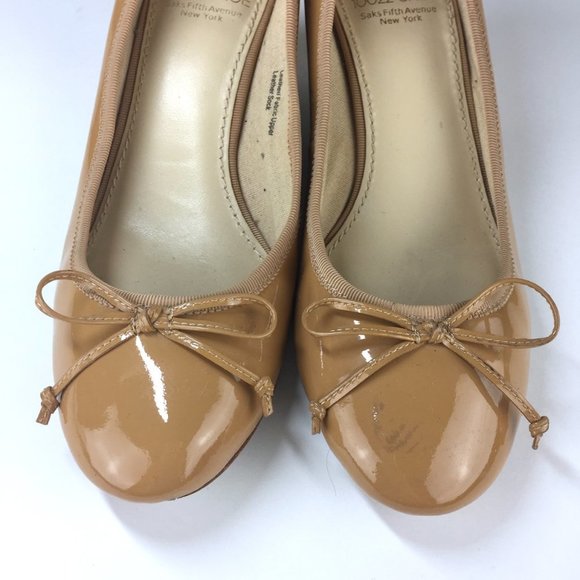 SAKS FIFTH AVENUE Wedge Pumps in Natural Camel Beige - Picture 2 of 9